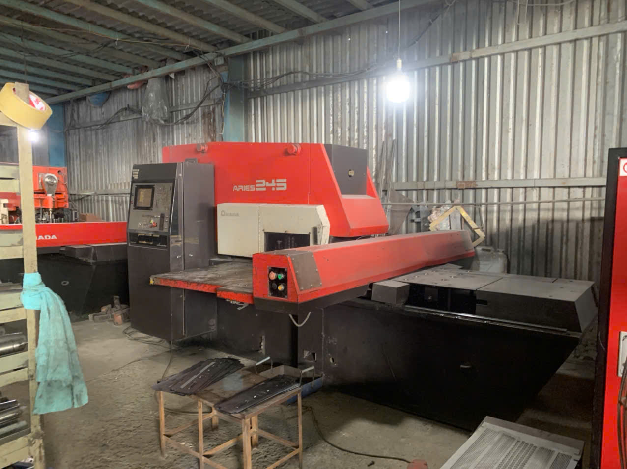 Punching machine 4.jpg
